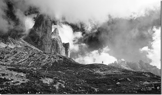 small-man-grand-nature-landscape-photography-28