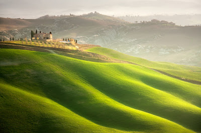 Casa en las colinas - House on the hills by  Marcin Sobas