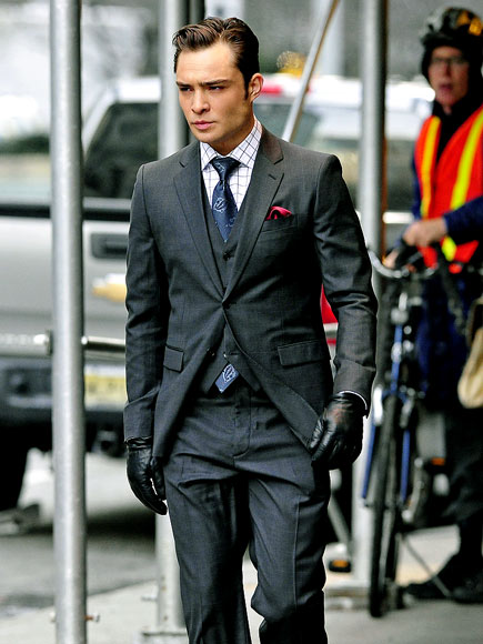 Ed Westwick Films GG in NYC New York Shocking