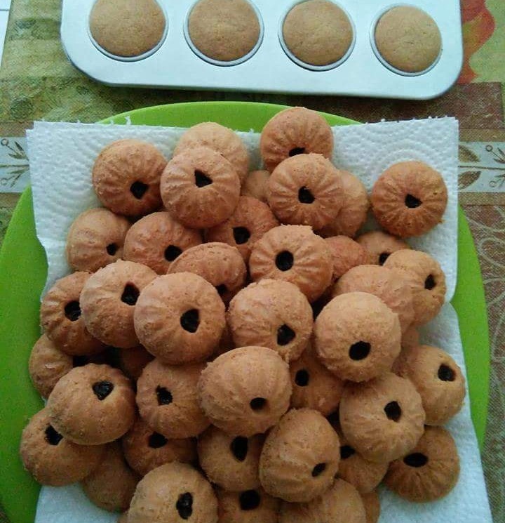 Iamfuzy Malaysia Lifestyle Blog 15 Koleksi Kuih Dan Biskut Raya Yang Evergreen Dan Ada Yang Sukar Didapati