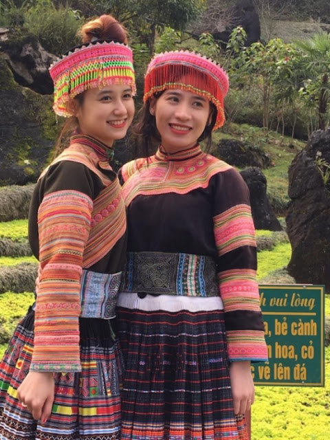 Ngọc Quyên đã thuê trang phục để chụp ảnh khi du lịch Sapa.