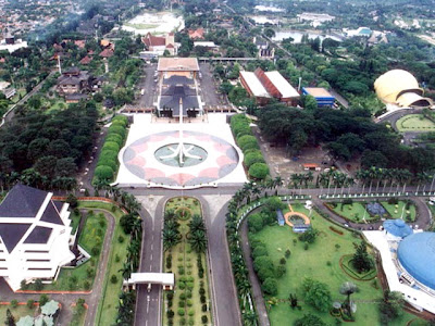 TMII ( Taman Mini Indonesia Indah )