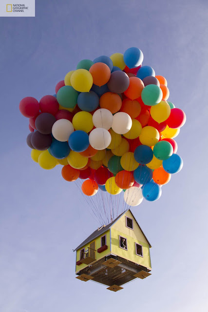 Balloon House8