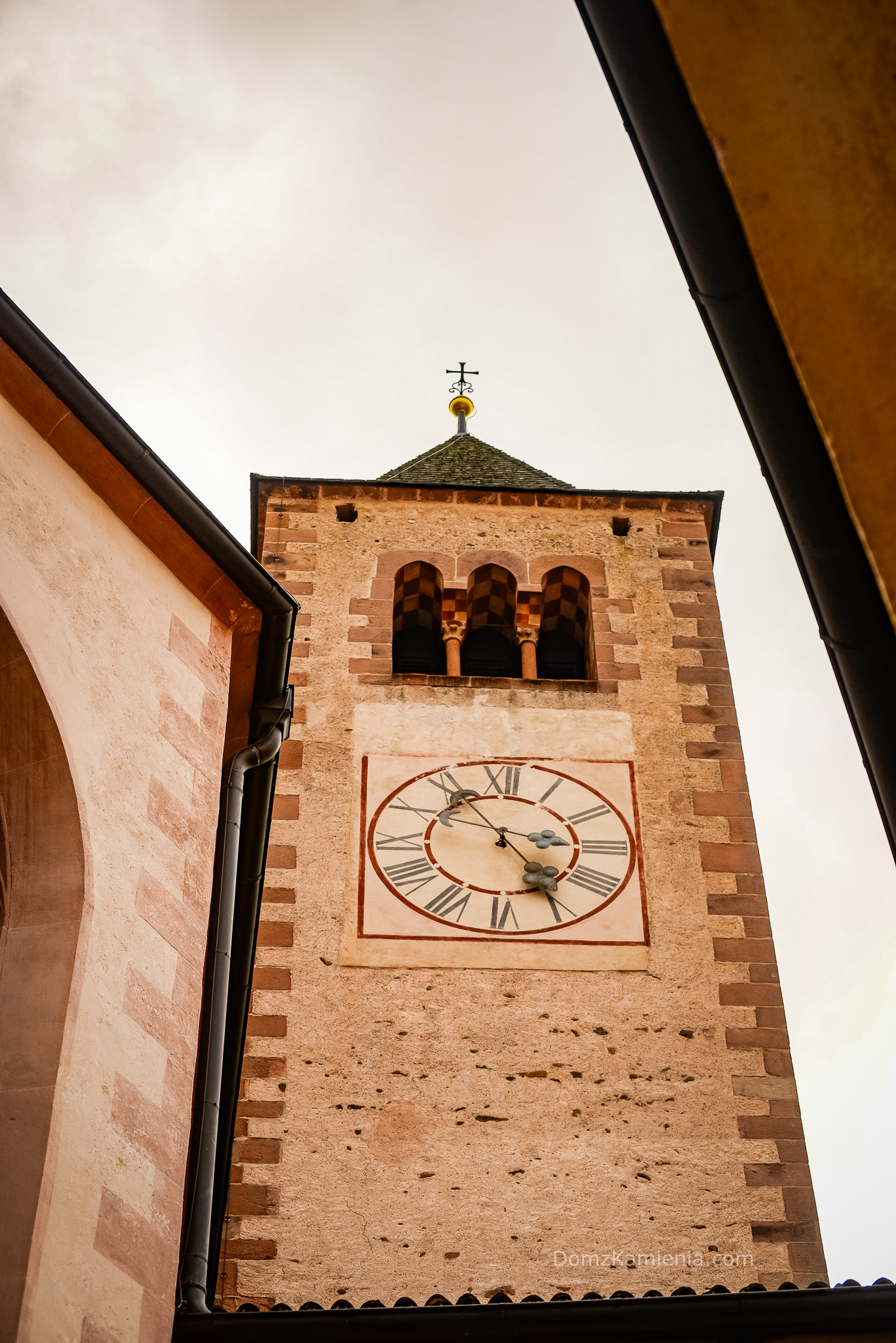 Trekking, piramidy, Otzi - co zobaczyć w Bolzano