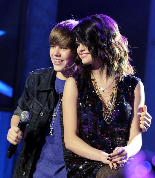 pictures of selena gomez and justin bieber together. selena gomez and justin bieber