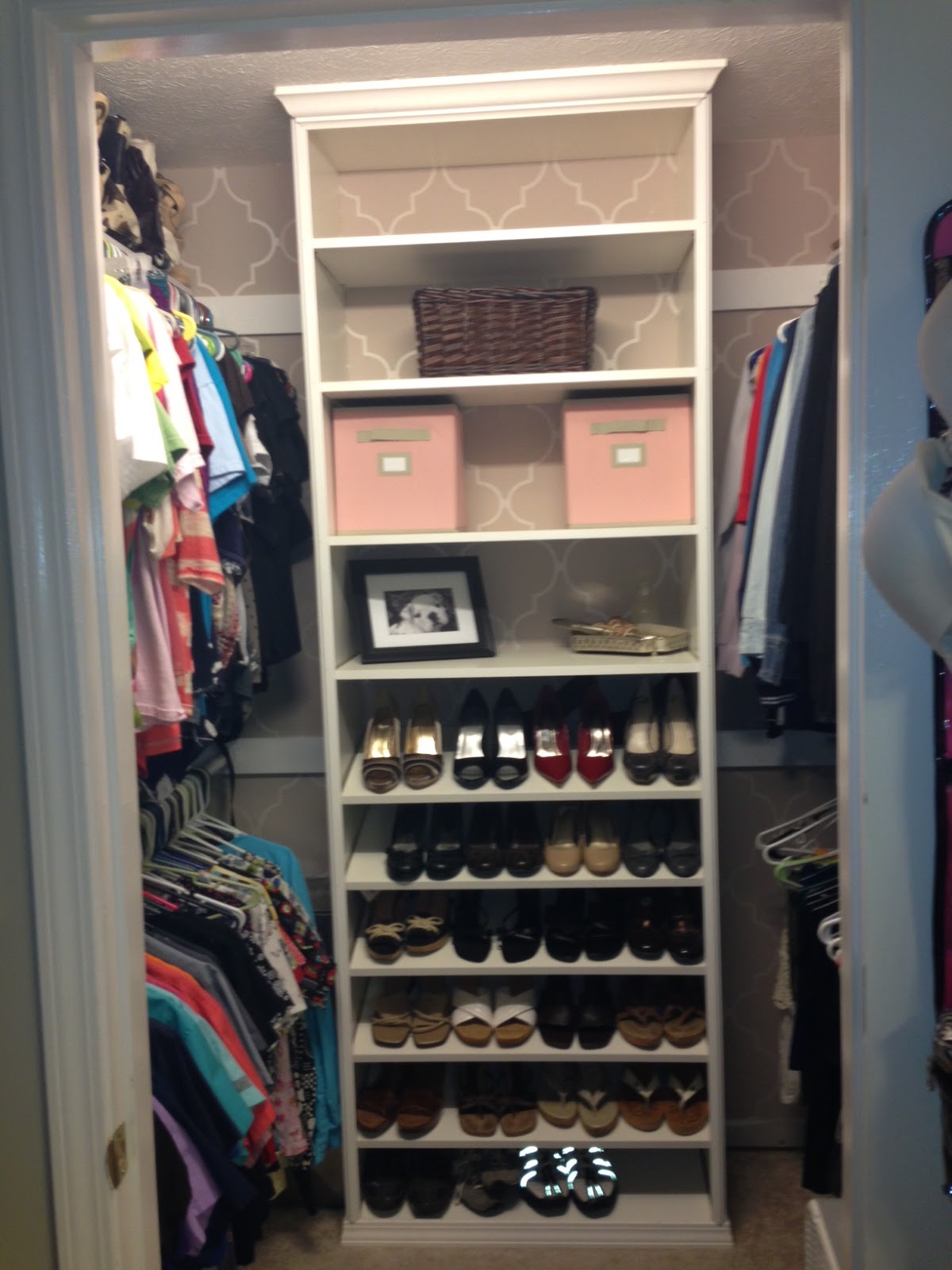 Polka dots & Pooches: DIY Custom Closet