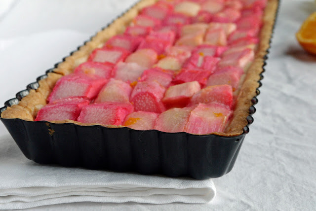 Forced rhubarb and custard tart