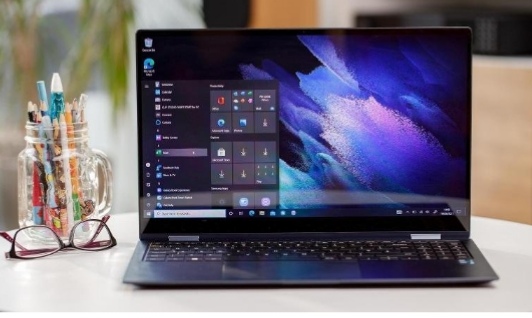 Samsung Galaxy Book Pro 360 - Best Laptop 2B1