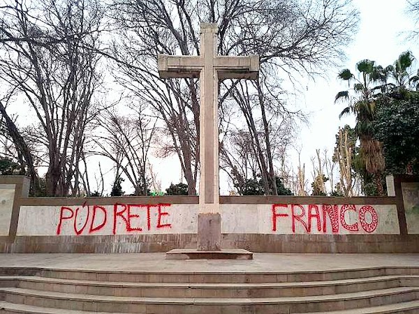 Castelló: la Cruz del franquismo y la Memoria Democrática  