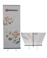 Banner Roll Stand1