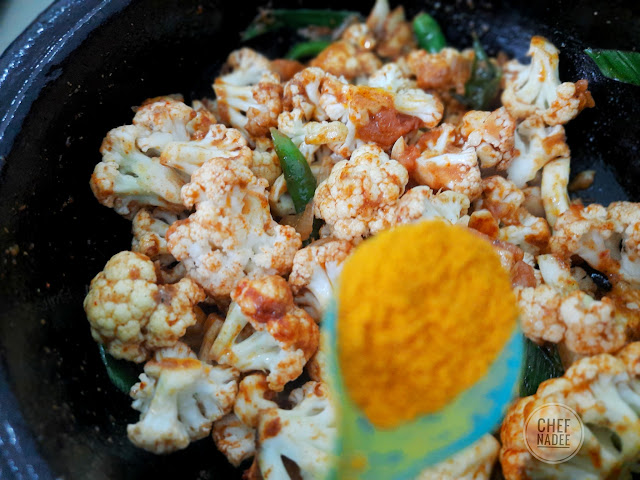 මල් ගෝවා කරිය හදමු (Cauliflower Curry) - Your Choice Way