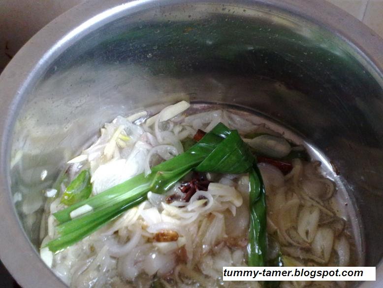 Food galore: Resepi Kari Tulang