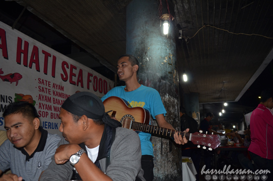 Hiburan Jalanan Kota Bandung