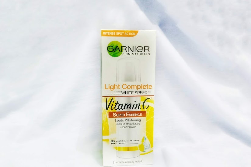 Garnier Light Complete White Speed Vitamin C Super Essence Review