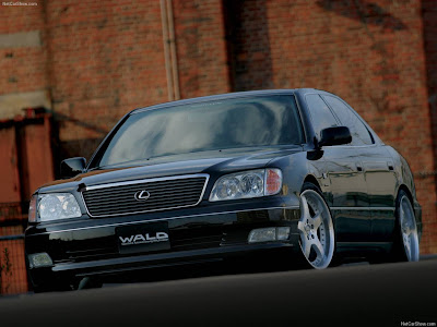 2000 Wald Lexus LS