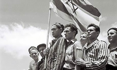 Holocaust survivors entering Palestine