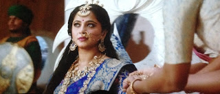   anushka shetty bahubali 2, anushka shetty recent pictures, anushka sharma weight loss diet, anushka in bahubali images, anushka shetty favourite food, bahubali 2 makeup videos, anushka shetty now, anushka makeup in bahubali 2, anushka shetty weight loss diet