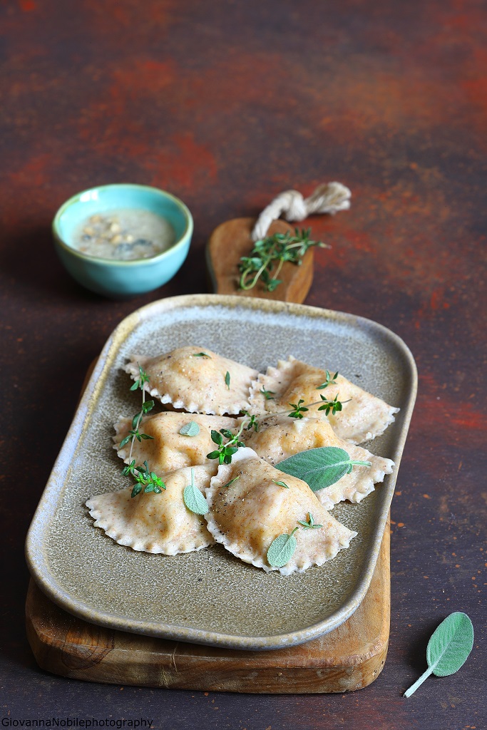 Ravioli zucca e ricotta e fonduta di gorgonzola