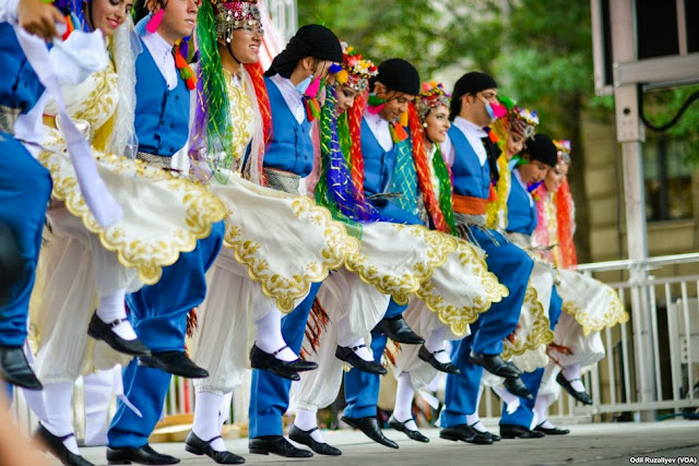 Turkish dance