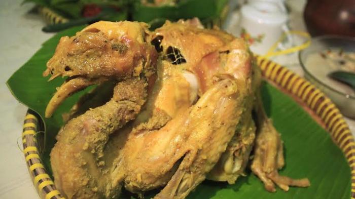 Food Hunter Mengulik Sejarah dan Filosofi Ayam  Ingkung