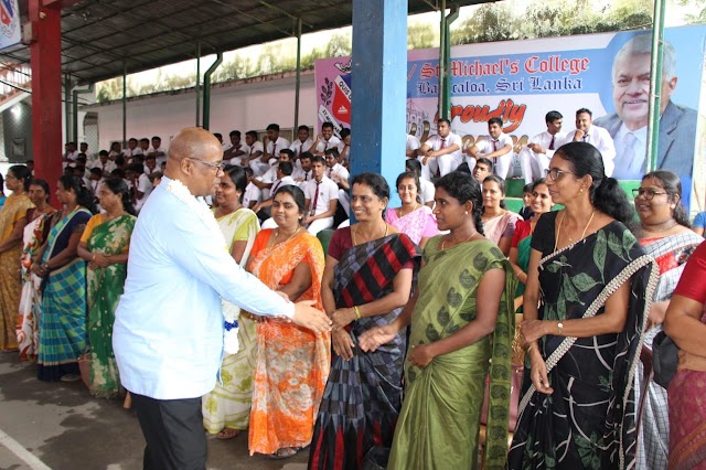   மட்டக்களப்பு புனித மிக்கேல் தேசிய பாடசாலையிற்கு தென் ஆபிரிக்க நாட்டுக்கான உயர்ஸ்தானிகர் விஜயம்!!