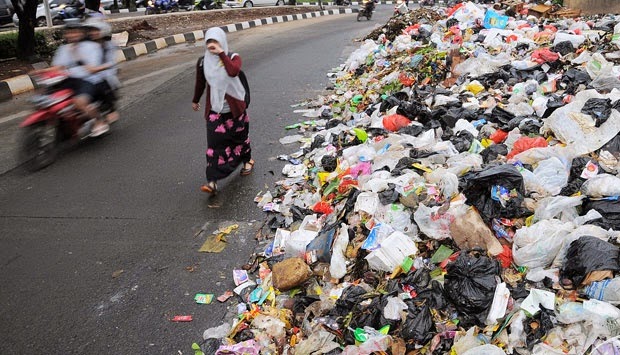 Konsep Penting Limbah Sampah, Contoh Hiasan