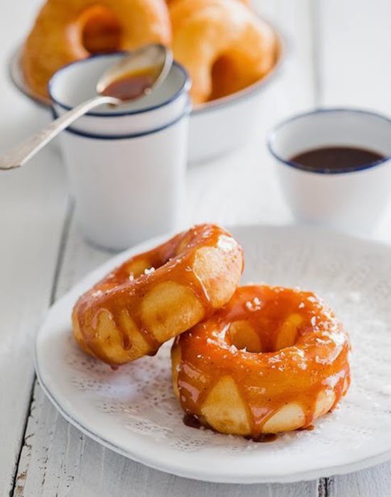 http://www.funmag.org/pictures-mag/food-images/yummy-donuts/