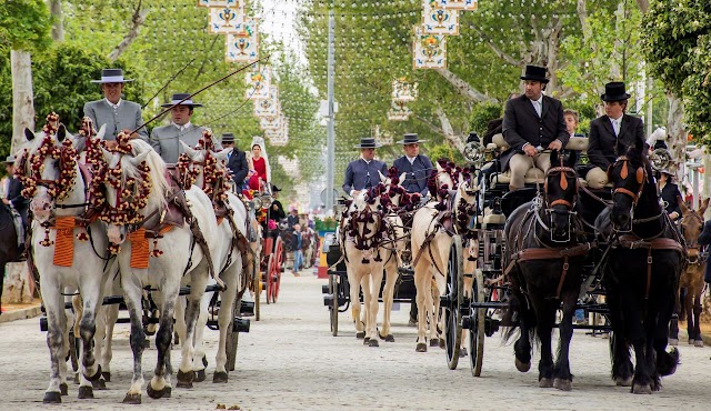 * La Feria de Abril de Sevilla