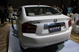 New Honda City รุ่นปี 2012 ราคา 5.59 - 7.04 แสนบาท