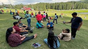 पर्यटन नगरी डलहौजी में सैलानियों की बहार आई 