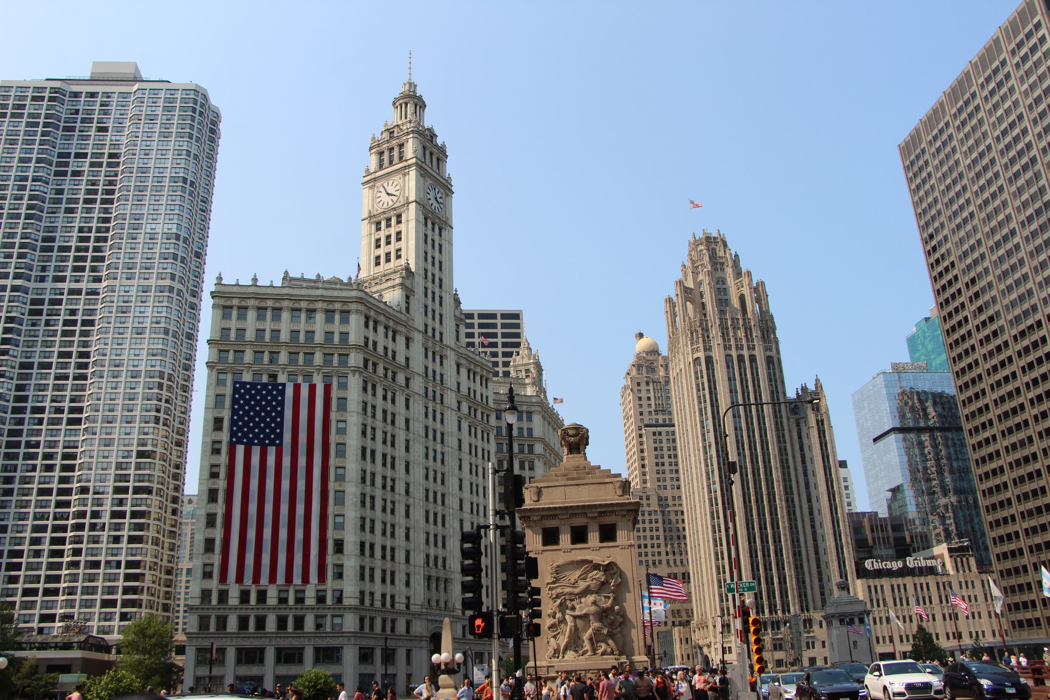 chicago, illinois, the loop, travel guide, architecture tour