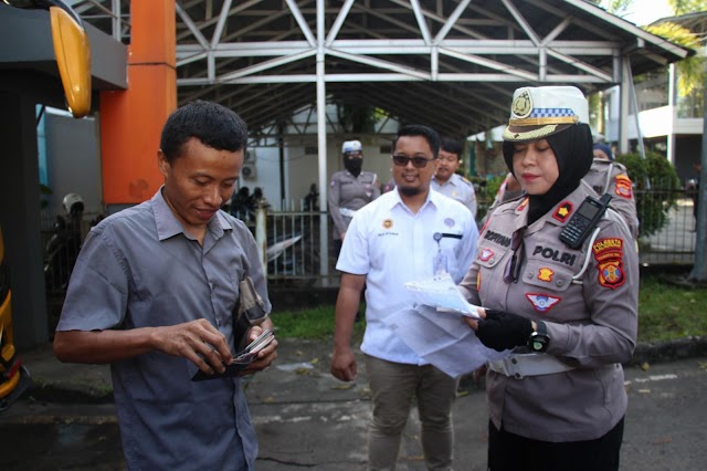 Kasat Lantas Polresta Balikpapan Sampaikan Hasil Ops Keselamatan Mahakam 2025