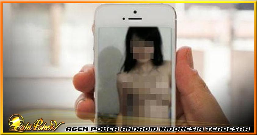 Seorang Pria Sebar Foto Bugil Pacarnya di Sosmed