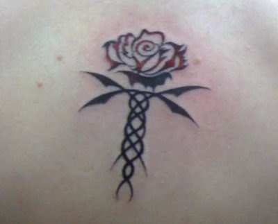 Labels: Roses tattoos, Small tattoo