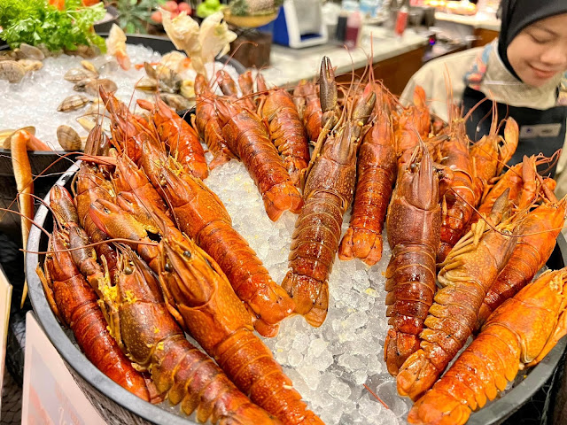 Makan Malam Hujung Minggu Bufet Bertemakan 'Finest Catch Seafood' Di Makan Kitchen