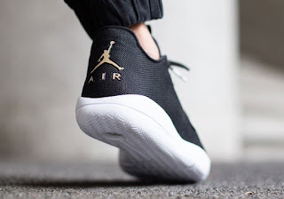 Jordan Eclipse “Black/Metallic Gold” back