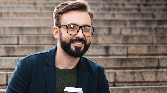 Let's Look at The Favorite Classic Men’s Eyeglasses Style