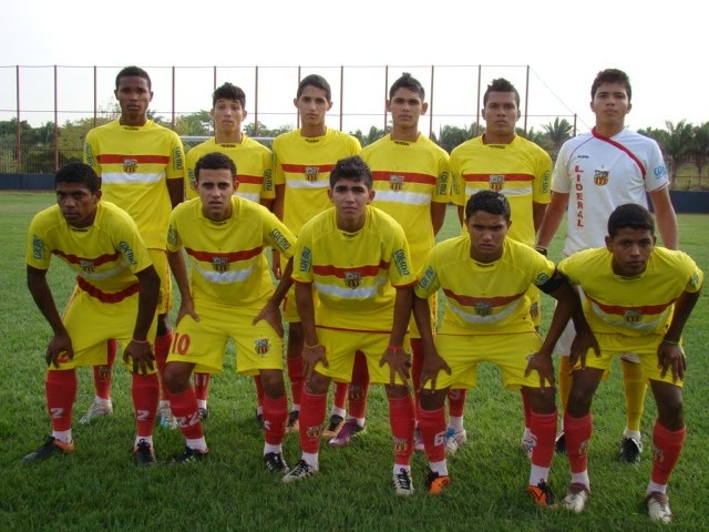 Garotos do JV Lideral vencem jogo treino