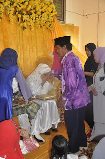 http://fezlan.blogspot.com/2016/03/perkhawinan-di-sim-sim-sandakan.html