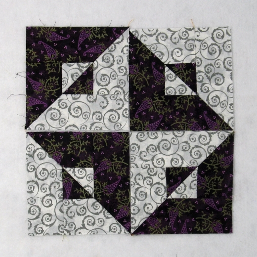 Traditional Betty's Delight Quilt Block designed by Elaine Huff of Fabric406