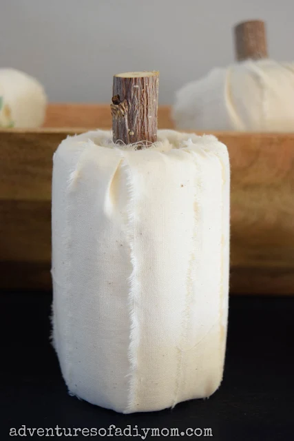 quick and easy toilet paper pumpkins