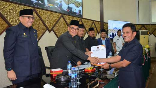 DPRD Padang Setujui KUPA-PPAS Perubahan APBD 2022