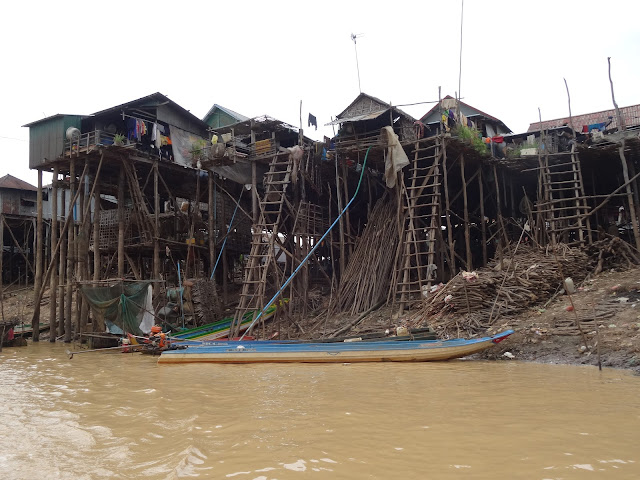 kampong phluk floating village tonle sap siem reap cambodia