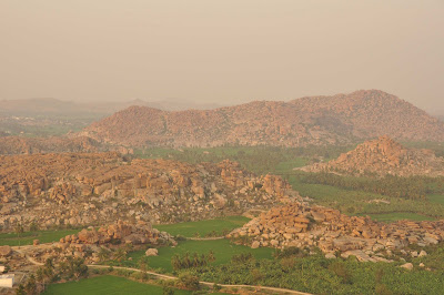 (India) – Hampi Village – The City of Ruins