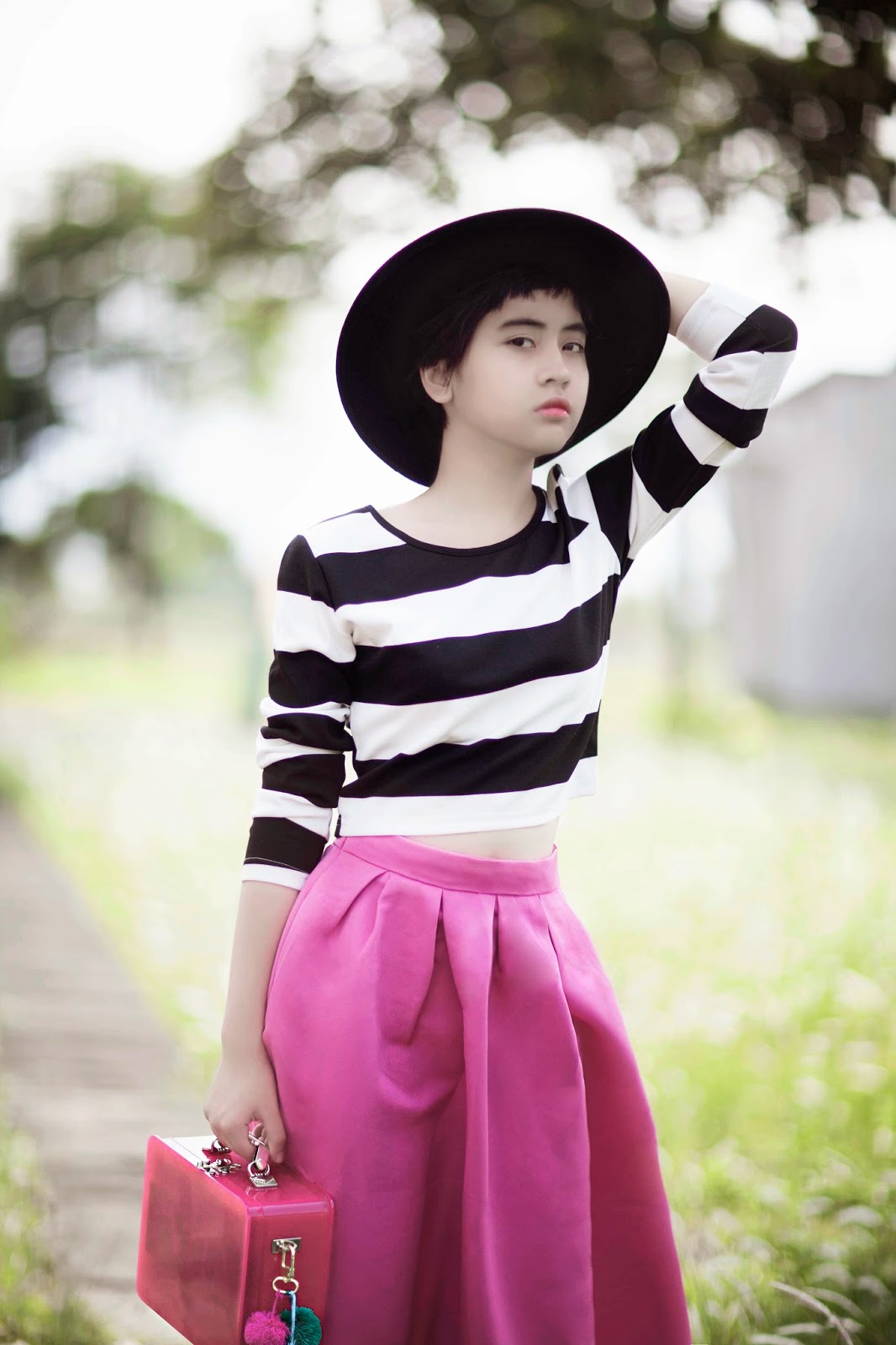 http://www.sheinside.com/Black-White-Long-Sleeve-Striped-Top-With-Purple-Skirt-p-184049-cat-1780.html#goods_description_top