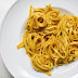 Tagliatelle al curry con filetto di maiale arrosto