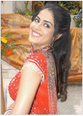 genelia in red chudidar