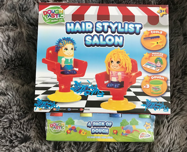 dough hairdresser set and pack of coloured dough 