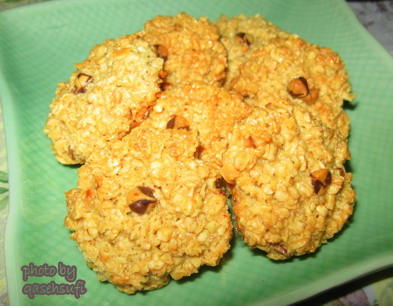 Kerulls: Biskut Quaker Oat Garing