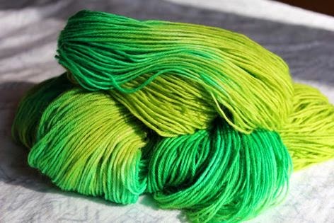 https://www.etsy.com/listing/202057748/its-so-easy-being-green-colorway-100g